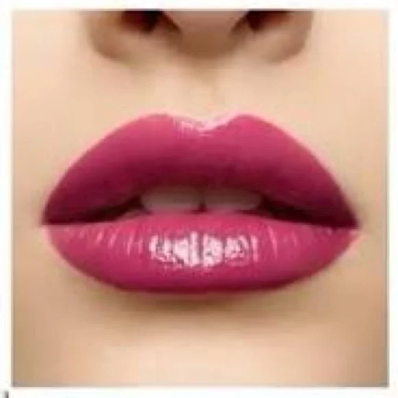 YSL Volupte liquid colour balm 10
DEVOUR ME PLUM - Picture 2 of 4